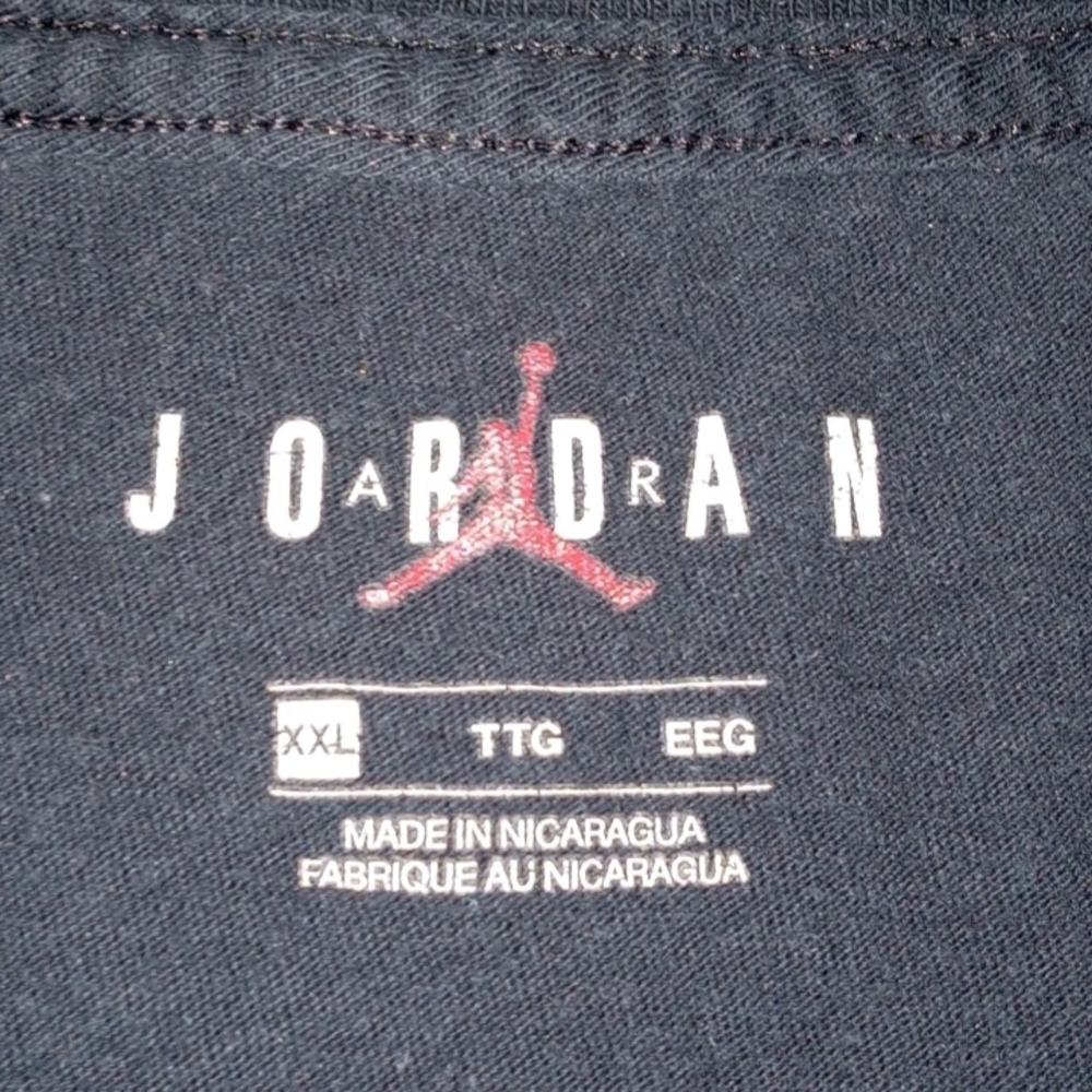 Jordan Jump Man Black Tee - Picture 4 of 4